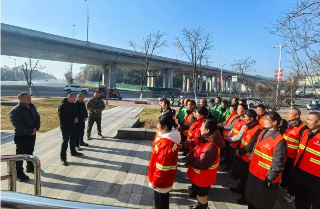王輝德、余良光分別走訪慰問一線干部職工并檢查安全生產(chǎn)工作